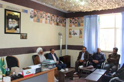 دیدار نوروزی ریاست محترم اداره بهزیستی شهرستان نطنز دیدار نوروزی ریاست محترم اداره بهزیستی شهرستان نطنز با امام جمعه محترم نطنز حجه الاسلام والمسلمین حاج آقا امینی